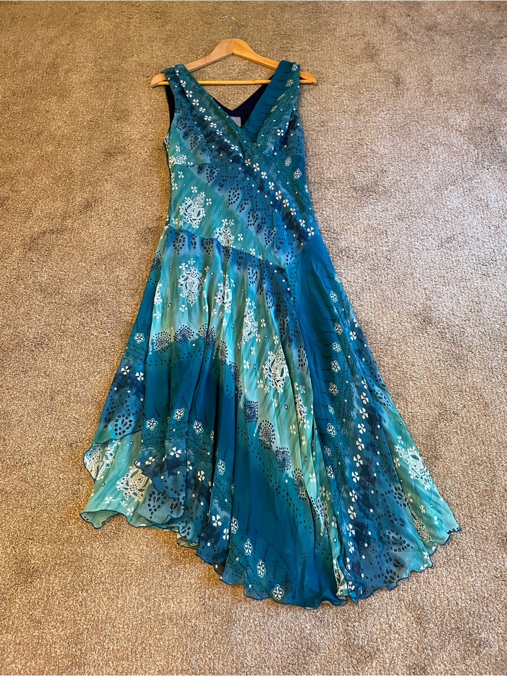 Rabbit Rabbit Designs Teal Floral V-Neck Midi  Dress Boho Asymmetrical Hem Sz 12